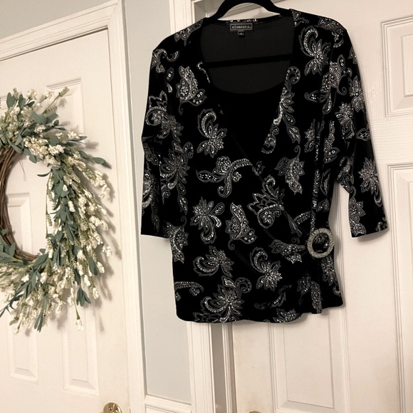 Elementz Tops - Woman’s Elementz Black Velvet type dressy top with silver scroll floral design.